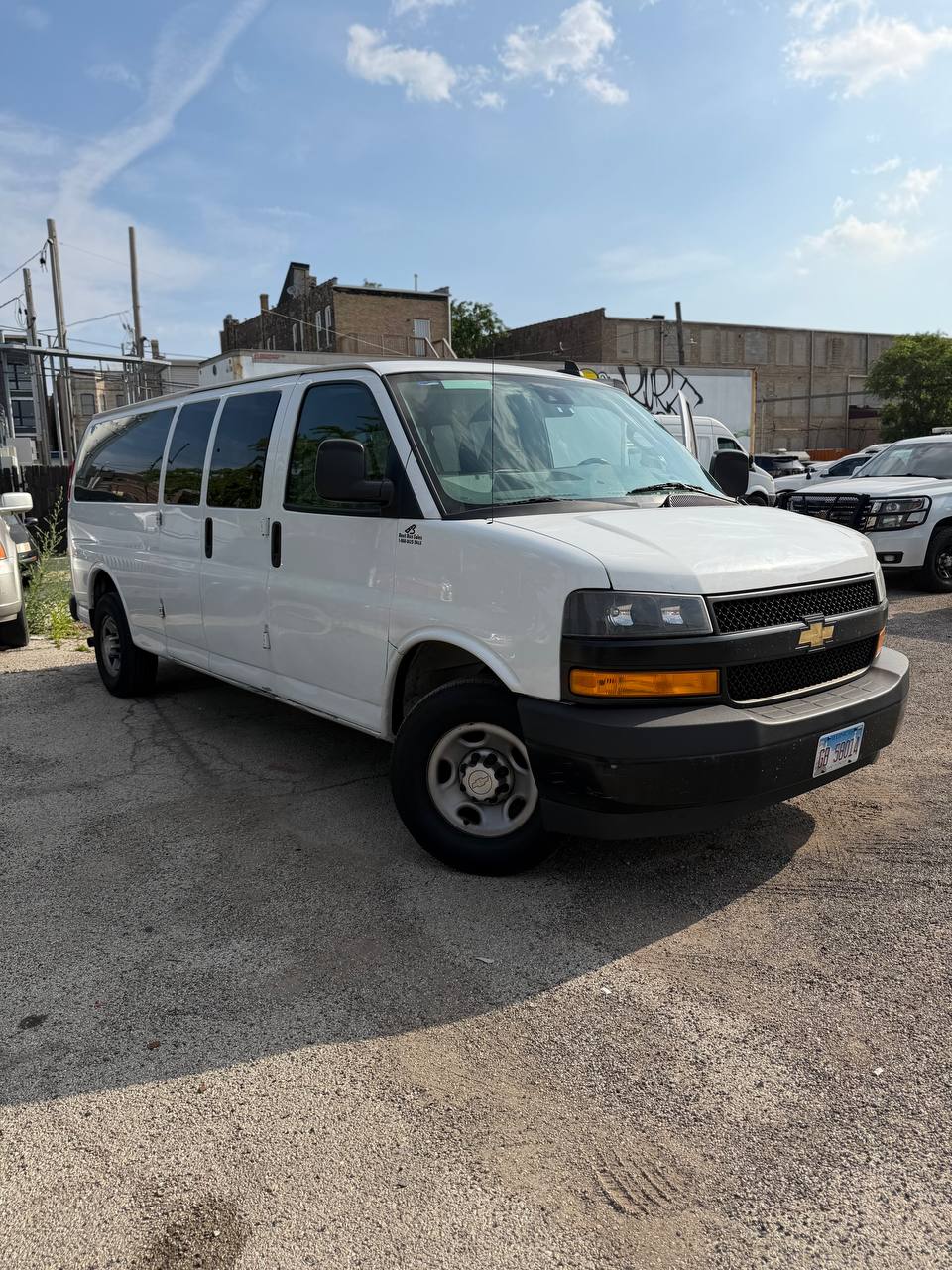 Van 1 photo 1