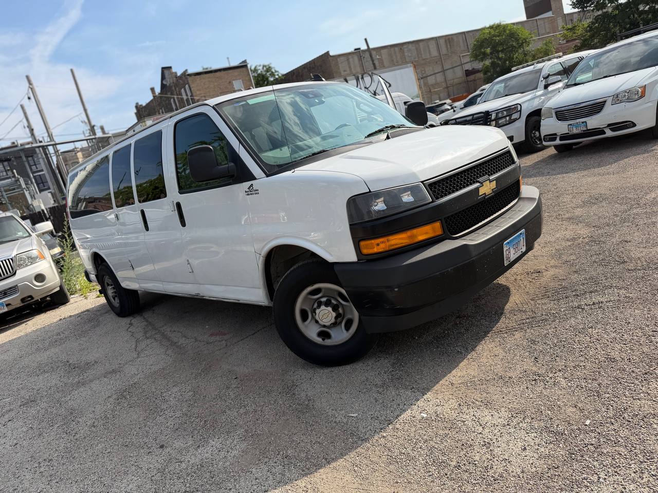 Van 1 photo 2