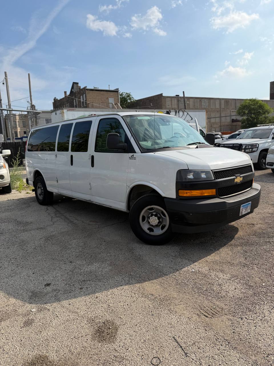 Van 1 photo 4
